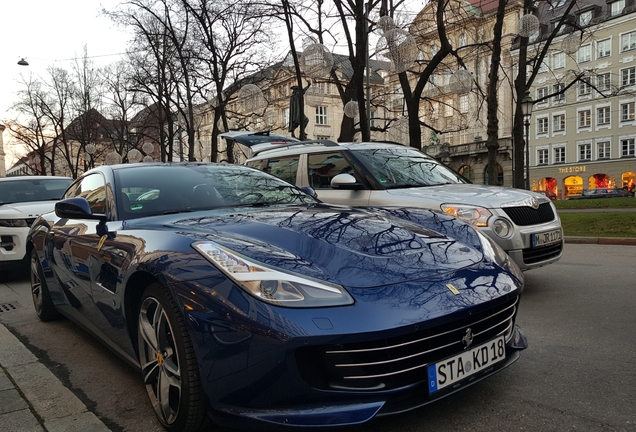 Ferrari GTC4Lusso