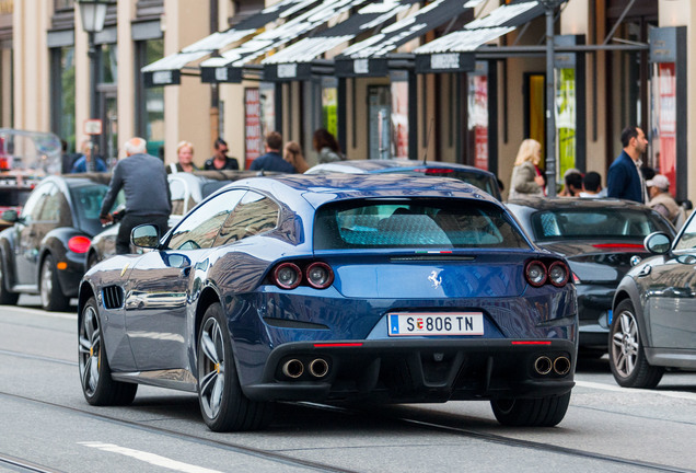 Ferrari GTC4Lusso