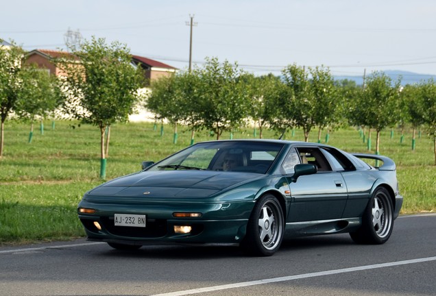 Lotus Esprit S4S