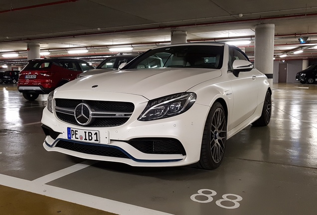 Mercedes-AMG C 63 S Convertible A205 Ocean Blue Edition