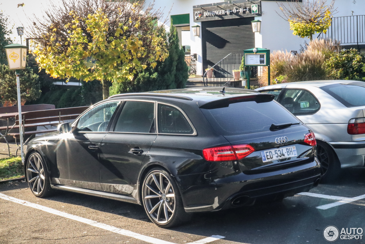 Audi RS4 Avant B8