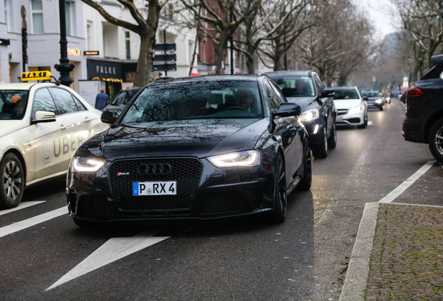 Audi RS4 Avant B8