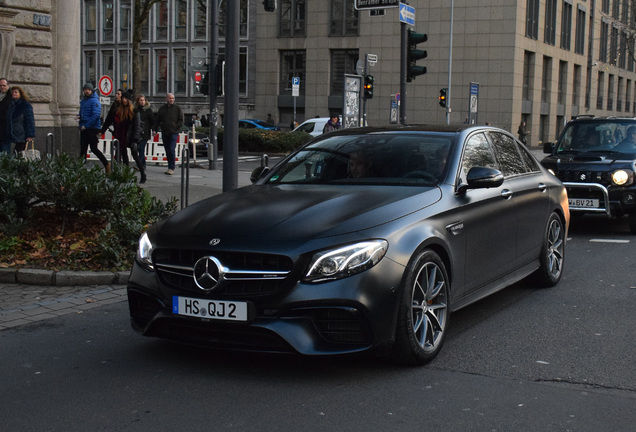 Mercedes-AMG E 63 S W213 Edition 1