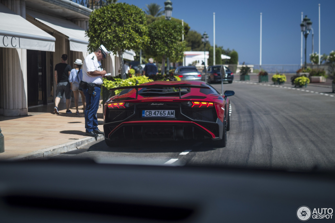 Lamborghini Aventador LP750-4 SuperVeloce