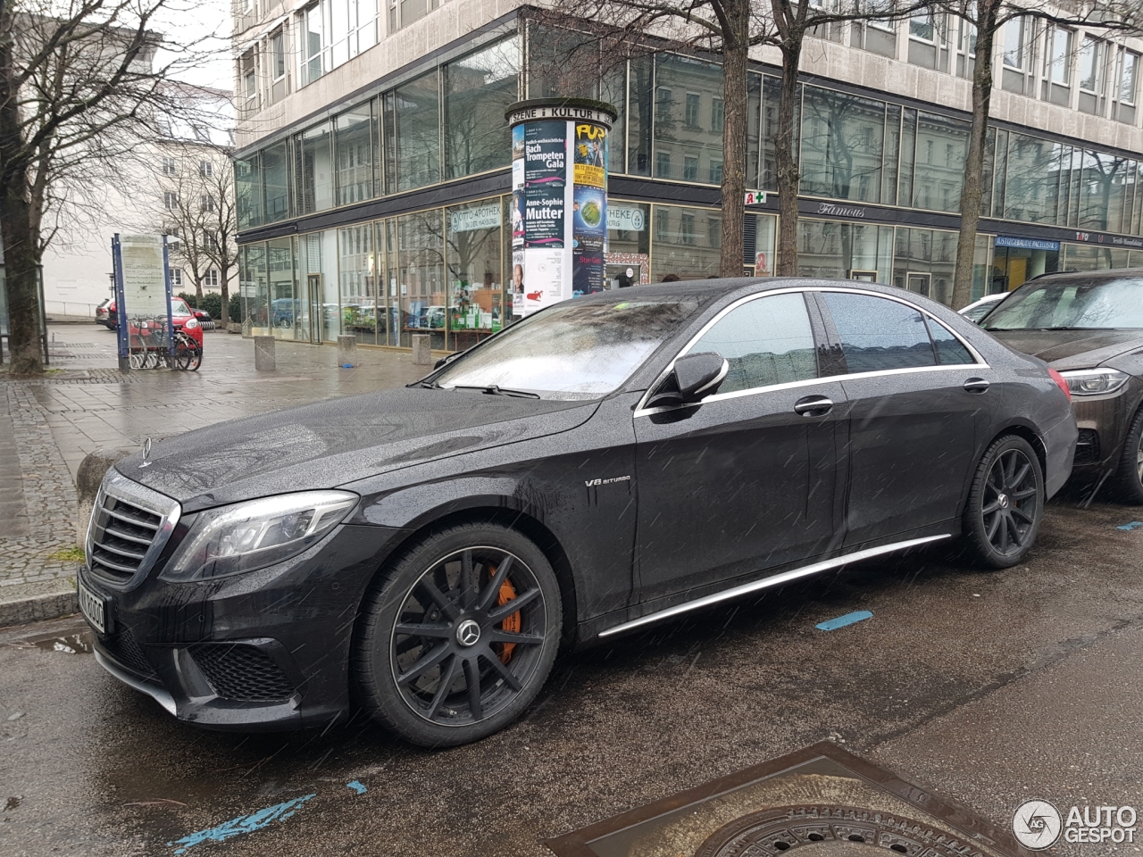 Mercedes-AMG S 63 V222