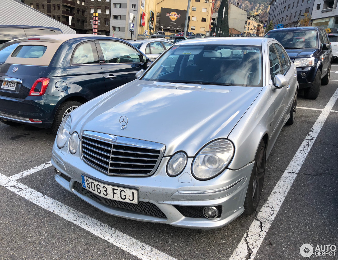 Mercedes-Benz E 63 AMG