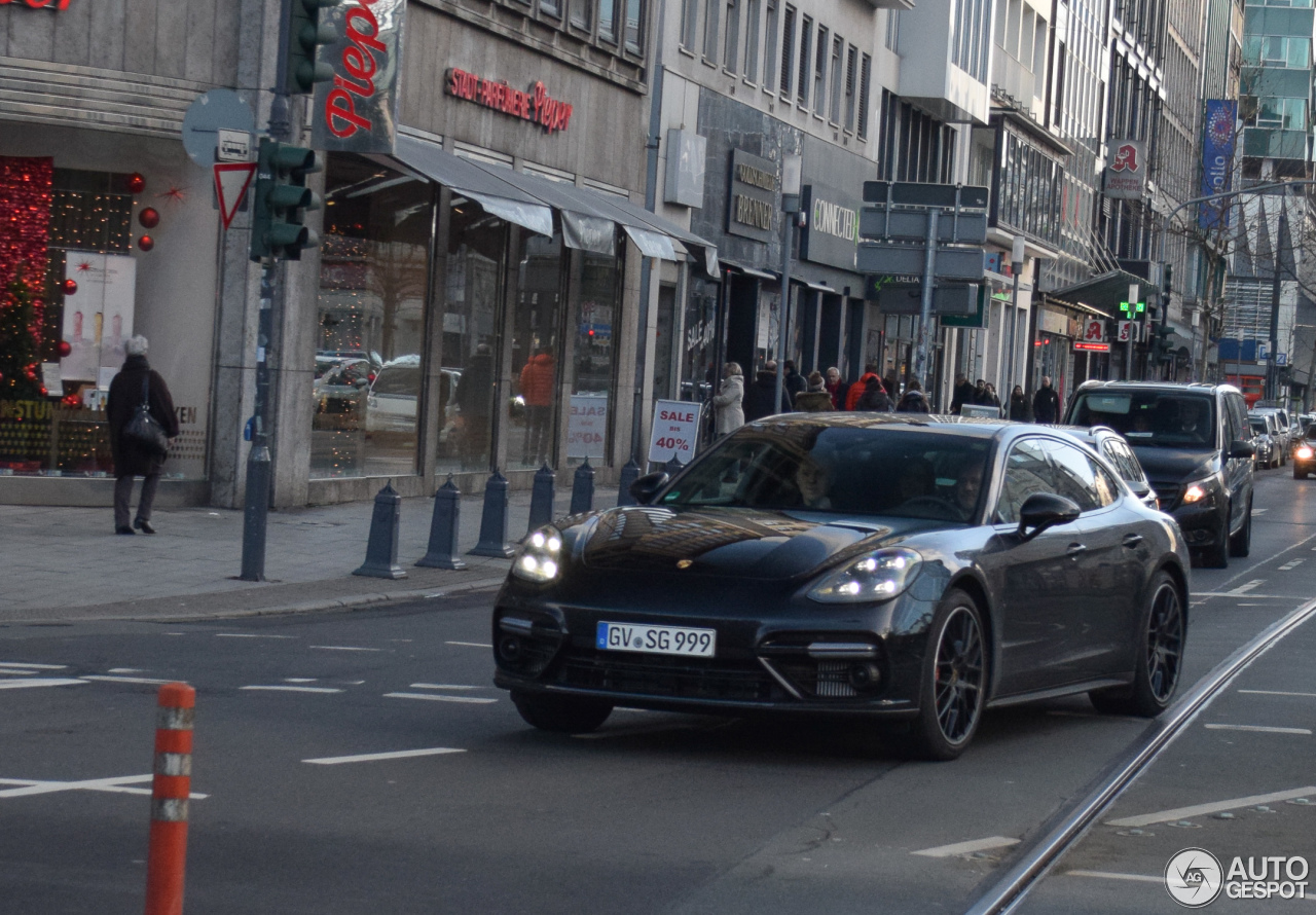 Porsche 971 Panamera Turbo