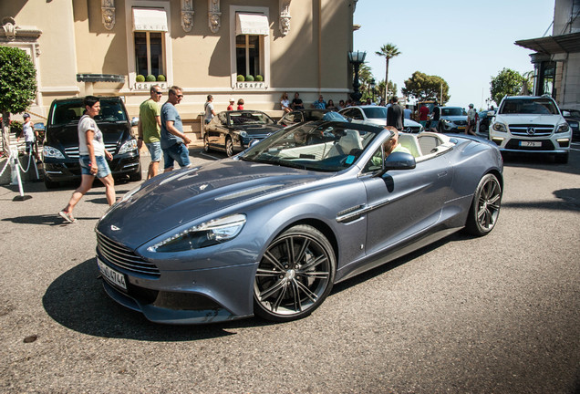 Aston Martin Vanquish Volante