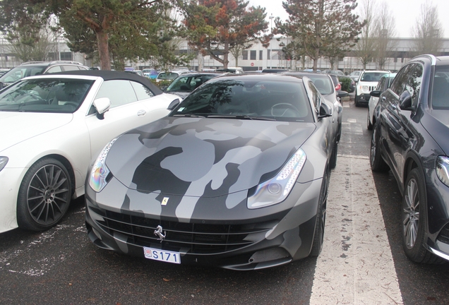 Ferrari FF