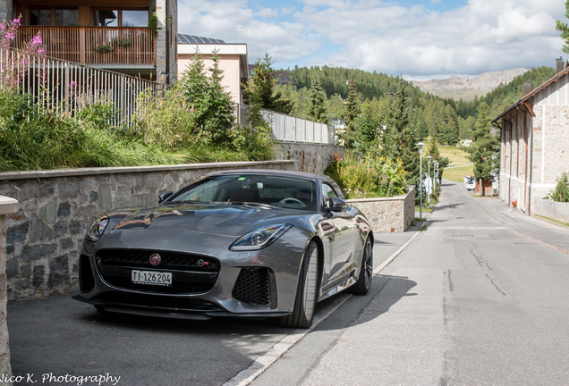 Jaguar F-TYPE SVR Convertible