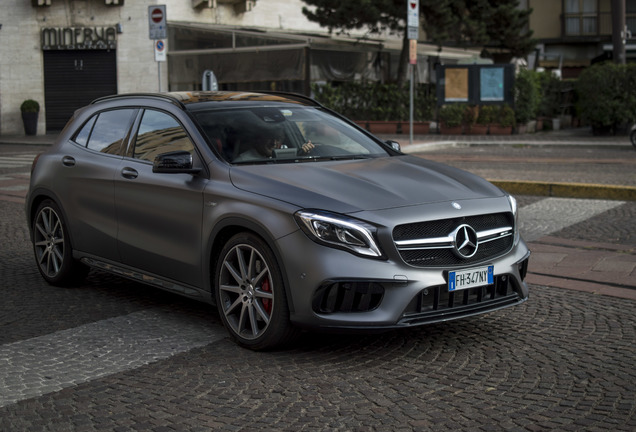 Mercedes-AMG GLA 45 X156 2017