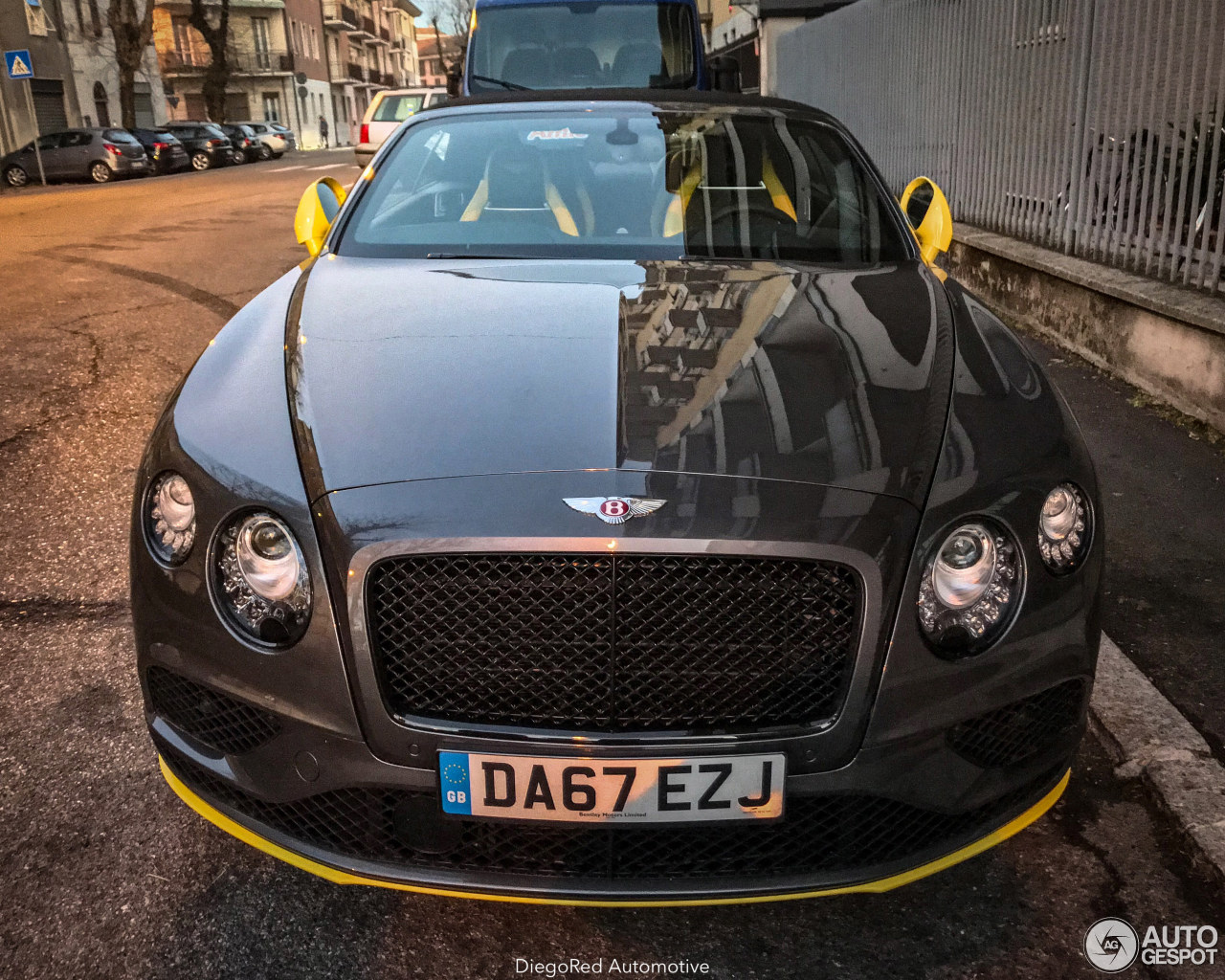 Bentley Continental GTC V8 S 2016 Black Edition