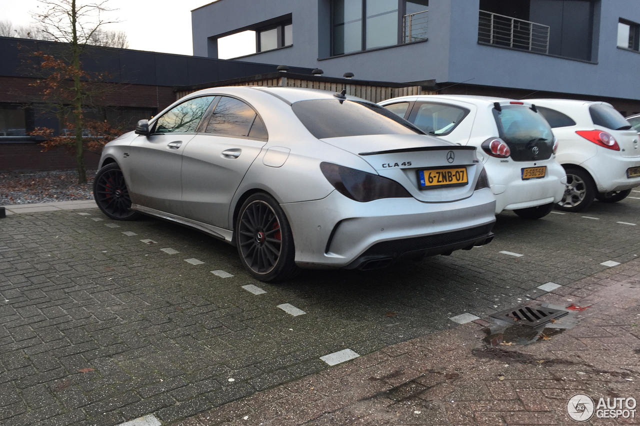 Mercedes-Benz CLA 45 AMG C117