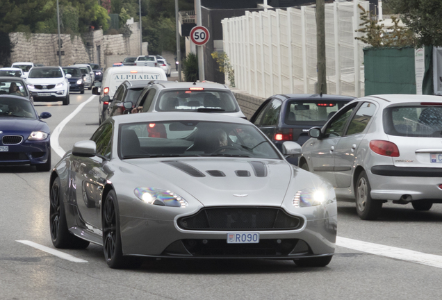 Aston Martin V12 Vantage S