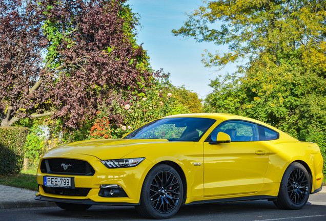 Ford Mustang GT 2015