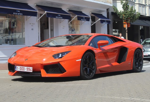 Lamborghini Aventador LP700-4