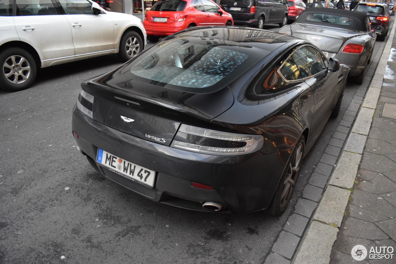 Aston Martin V8 Vantage S