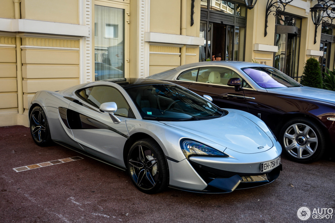 McLaren 570GT