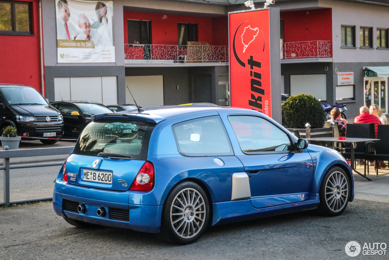 Renault Clio V6 Phase II