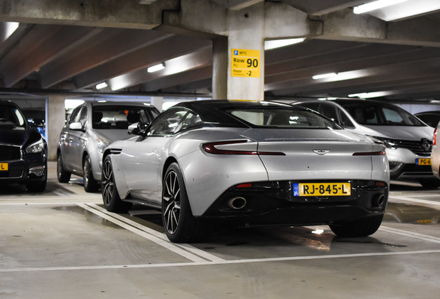 Aston Martin DB11