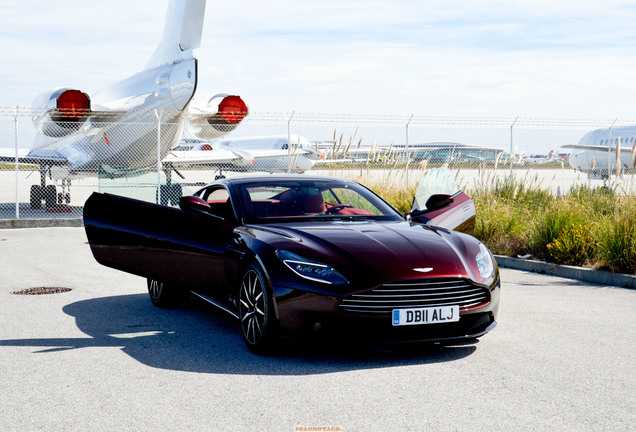 Aston Martin DB11 V8