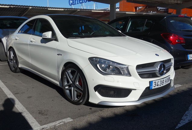 Mercedes-Benz CLA 45 AMG C117