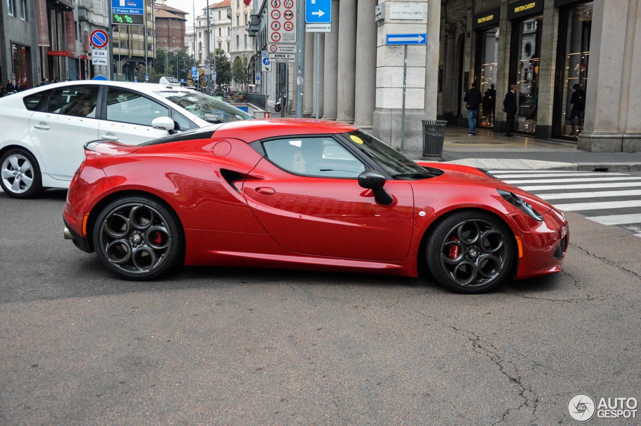 Alfa Romeo 4C Launch Edition