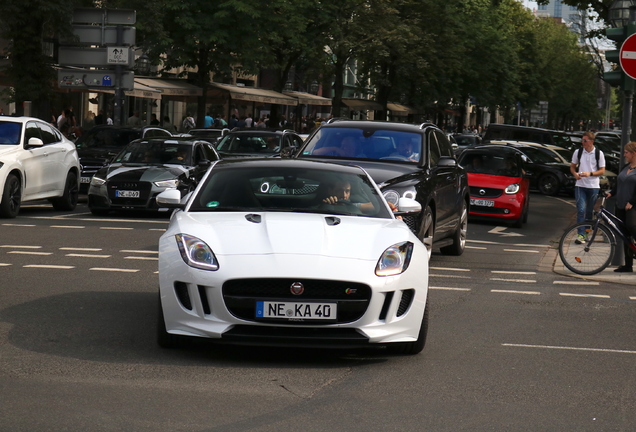 Jaguar F-TYPE S Coupé