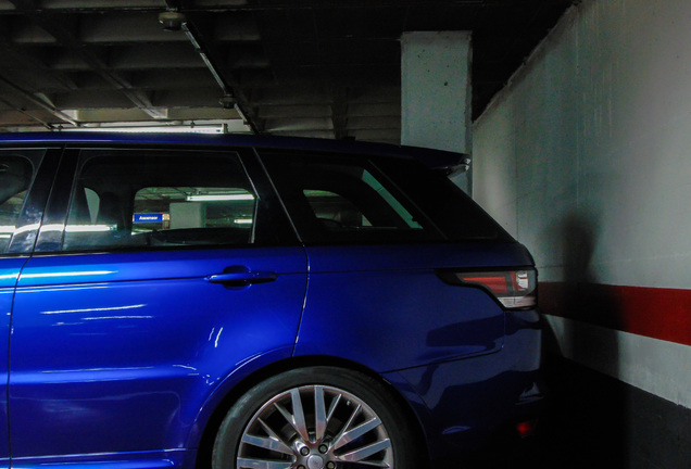 Land Rover Range Rover Sport SVR