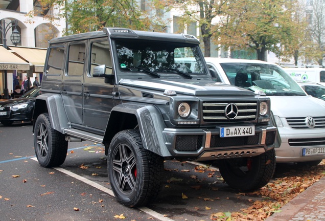 Mercedes-Benz G 500 4X4²