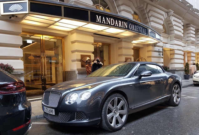 Bentley Continental GTC 2012