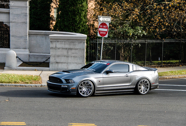 Ford Roush Mustang Stage 2 2011