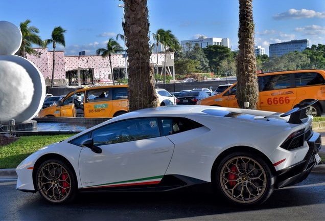 Lamborghini Huracán LP640-4 Performante