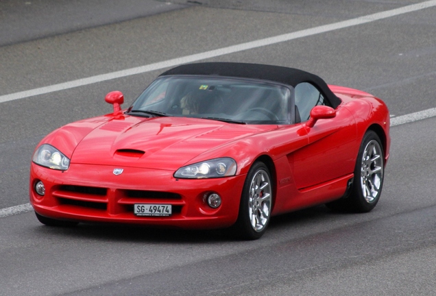 Dodge Viper SRT-10 Roadster 2003