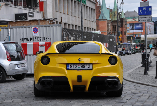 Ferrari F12berlinetta Novitec Rosso