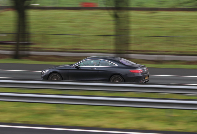 Mercedes-AMG S 63 Coupé C217