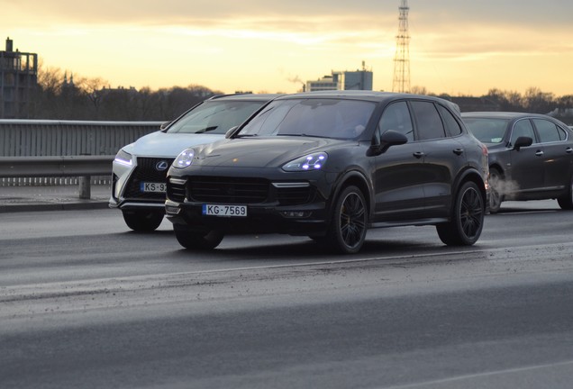 Porsche 958 Cayenne Turbo S MkII