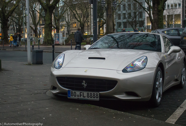 Ferrari California