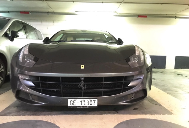 Ferrari FF