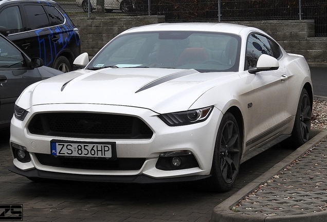 Ford Mustang GT 2015 Black Shadow Edition