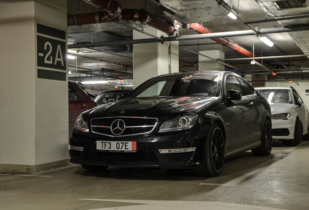 Mercedes-Benz C 63 AMG Coupé