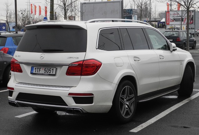 Mercedes-Benz GL 63 AMG X166