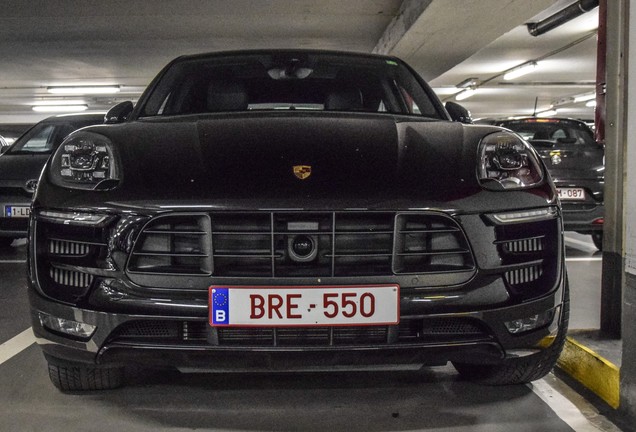 Porsche 95B Macan GTS