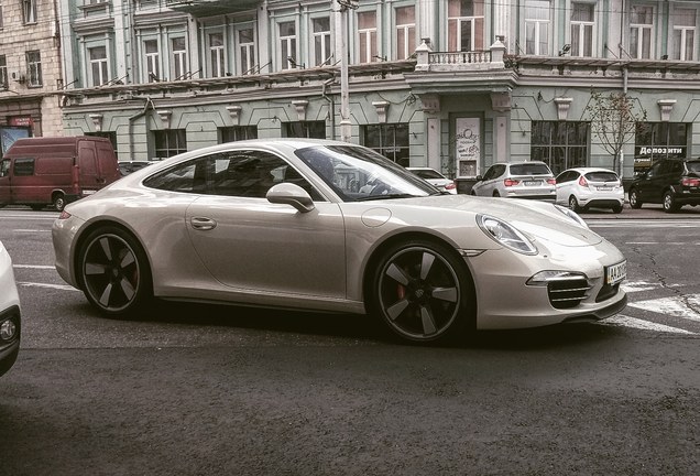 Porsche 991 50th Anniversary Edition