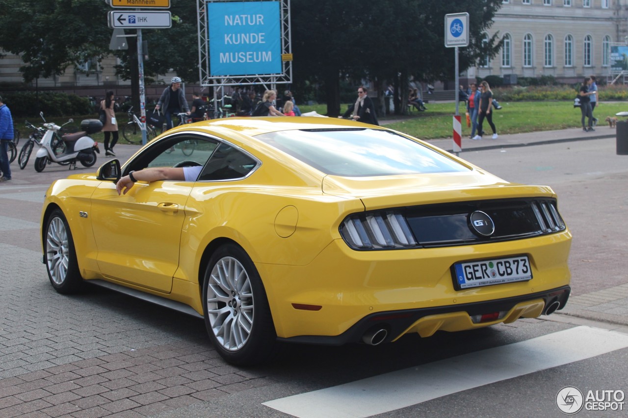 Ford Mustang GT 2015