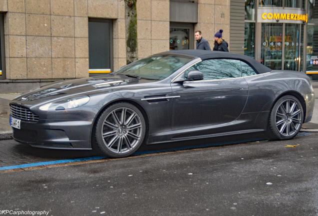 Aston Martin DBS Volante