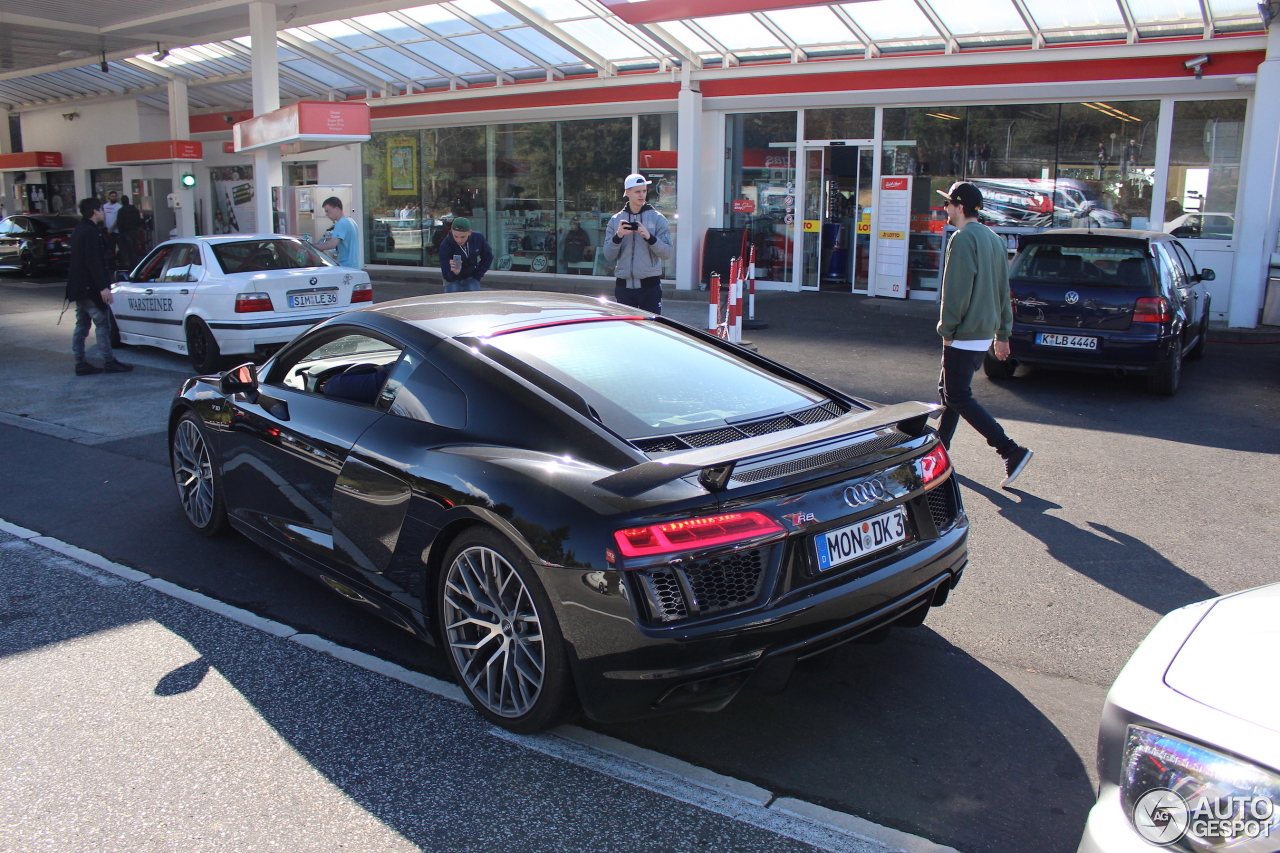 Audi R8 V10 Plus 2015