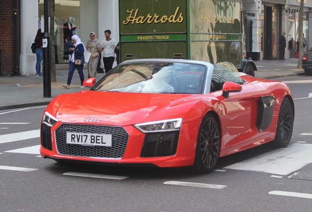 Audi R8 V10 Spyder 2016