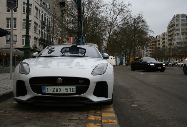 Jaguar F-TYPE SVR Coupé 2017