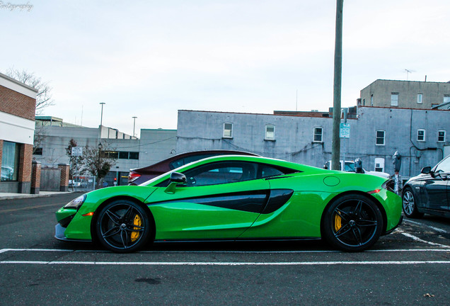 McLaren 570S